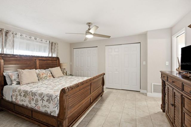 9165 136TH STREET, Seminole, FL 33776