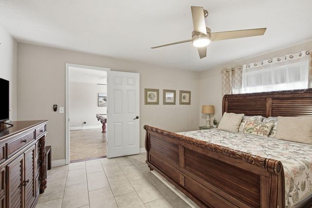 9165 136TH STREET, Seminole, FL 33776