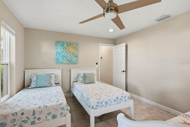 9165 136TH STREET, Seminole, FL 33776