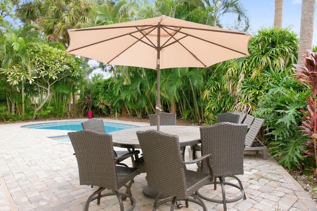 9165 136TH STREET, Seminole, FL 33776