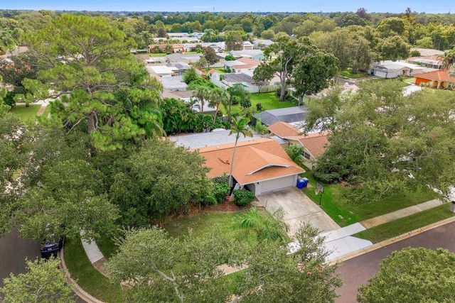 9165 136TH STREET, Seminole, FL 33776