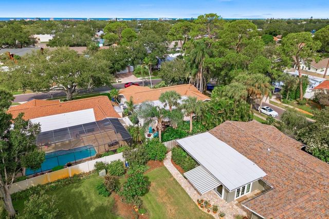9165 136TH STREET, Seminole, FL 33776