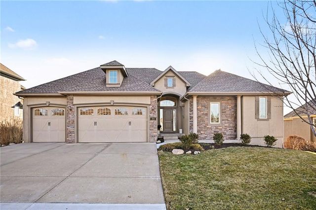 1819 NE 102nd Terrace, Kansas City, MO 64155