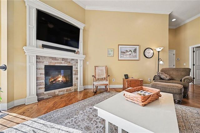 1819 NE 102nd Terrace, Kansas City, MO 64155