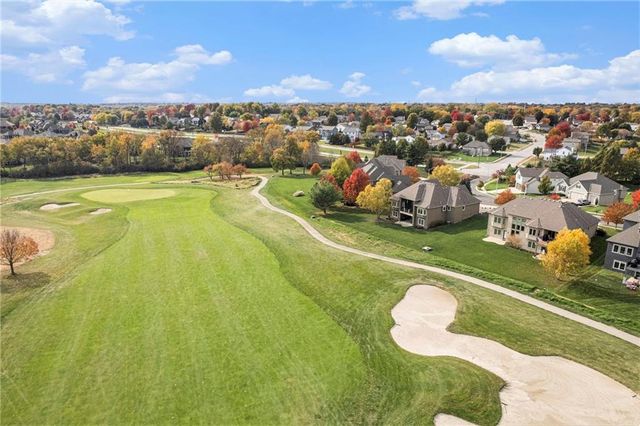 1819 NE 102nd Terrace, Kansas City, MO 64155