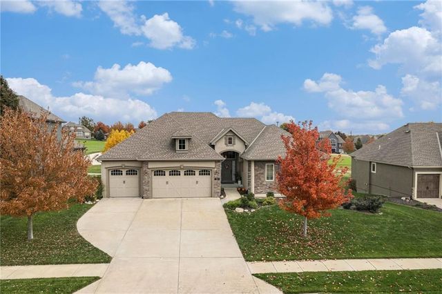 1819 NE 102nd Terrace, Kansas City, MO 64155