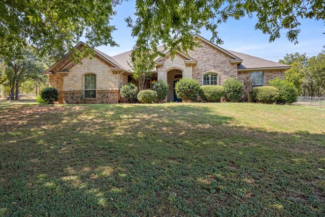 7707 Ravenswood Road, Granbury, TX 76049