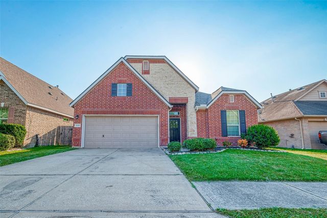 8306 Hampton Bay Drive, Baytown, TX 77523