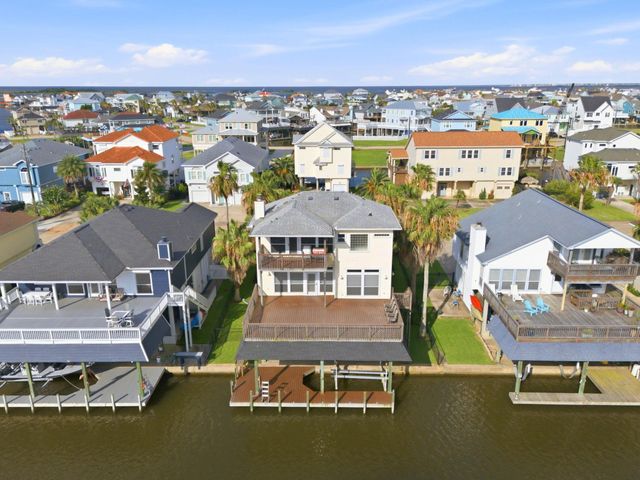 414 Westerly, Tiki Island, TX 77554