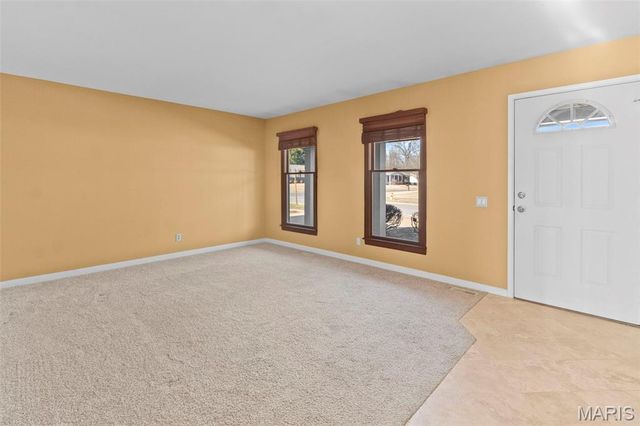 2082 Marrisa Drive, Florissant, MO 63031