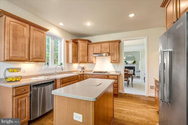 6921 NETHERSTONE CT, Gainesville, VA 20155