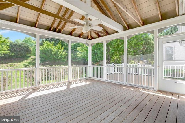 6921 NETHERSTONE CT, Gainesville, VA 20155