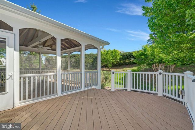 6921 NETHERSTONE CT, Gainesville, VA 20155