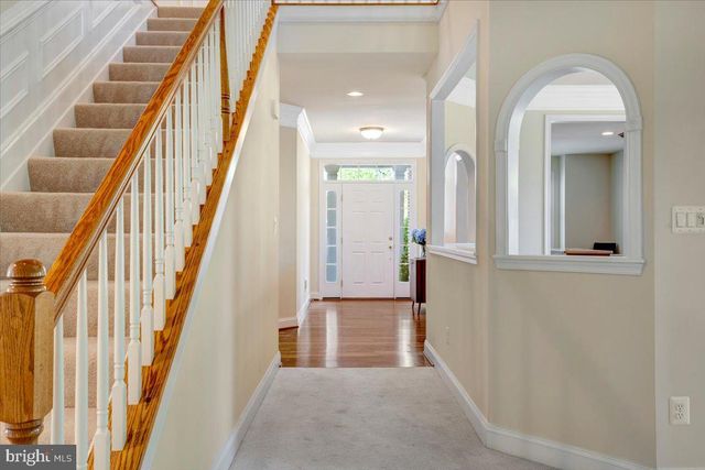 6921 NETHERSTONE CT, Gainesville, VA 20155