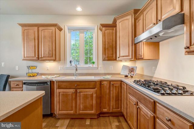 6921 NETHERSTONE CT, Gainesville, VA 20155