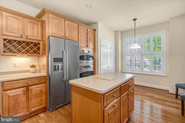 6921 NETHERSTONE CT, Gainesville, VA 20155