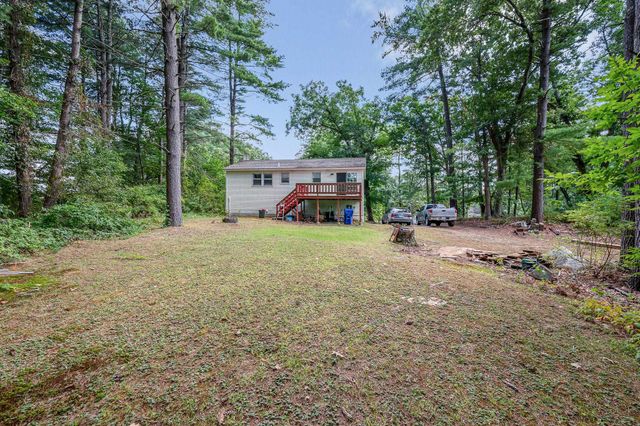 4 Brookfield Drive, Hudson, NH 03051