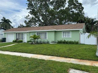 1836 1ST AVENUE E, Bradenton, FL 34208