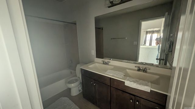 6703 DASHMOOR CRK, San Antonio, TX 78244
