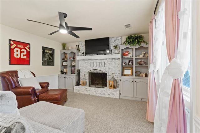 810 Crane Street, Raymore, MO 64083