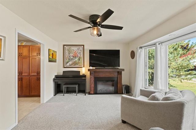 810 Crane Street, Raymore, MO 64083