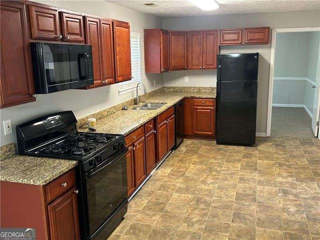 5554 Wellborn Creek Drive, Lithonia, GA 30058