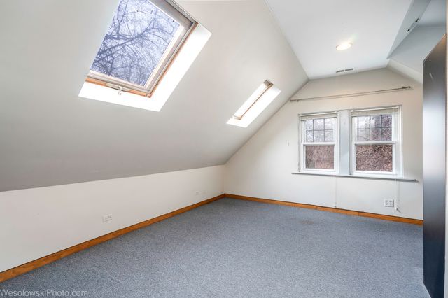 1748 Lunt Avenue, Des Plaines, IL 60018