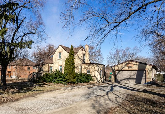 1748 Lunt Avenue, Des Plaines, IL 60018