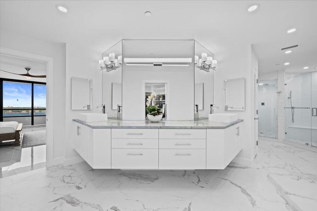 100 Lakeshore Drive 1454, North Palm Beach, FL 33408