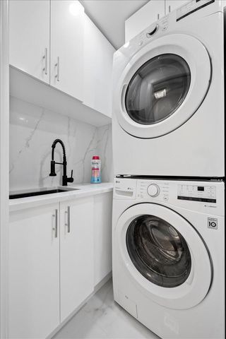 100 Lakeshore Drive 1454, North Palm Beach, FL 33408