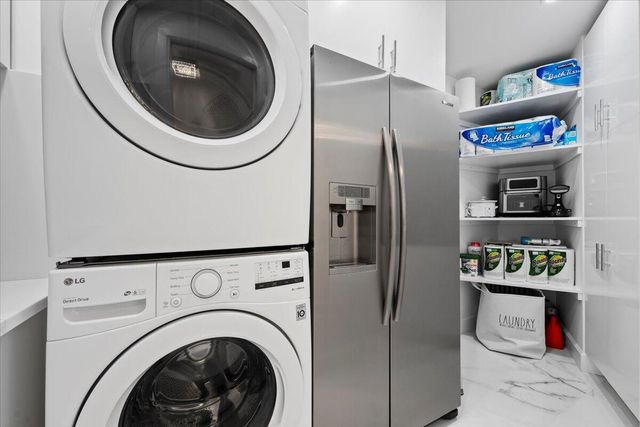 100 Lakeshore Drive 1454, North Palm Beach, FL 33408