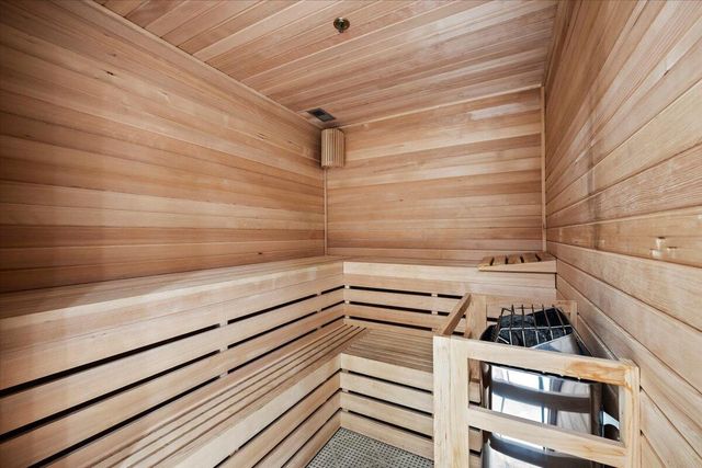 100 Lakeshore Drive 1454, North Palm Beach, FL 33408