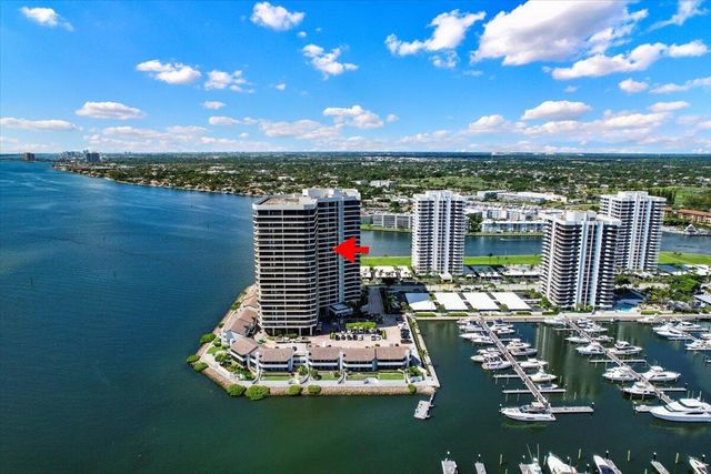 100 Lakeshore Drive 1454, North Palm Beach, FL 33408