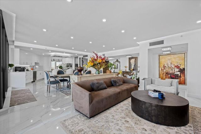 100 Lakeshore Drive 1454, North Palm Beach, FL 33408