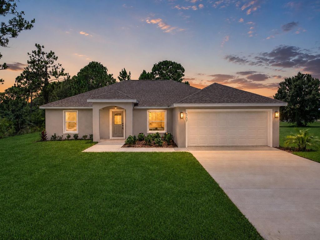 5507 SOPERA Drive, Sebring, FL 33872