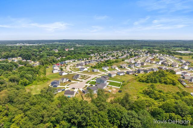 609 Tall Ridge Drive, Middleville, MI 49333