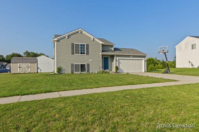609 Tall Ridge Drive, Middleville, MI 49333