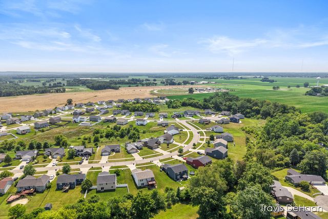 609 Tall Ridge Drive, Middleville, MI 49333