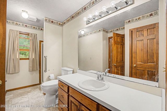 5697 Durfee Road, Eaton Rapids, MI 48827