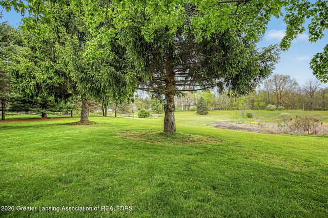 5697 Durfee Road, Eaton Rapids, MI 48827