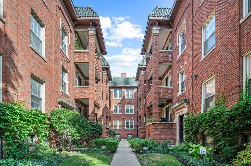 964 W Cuyler Avenue 3S, Chicago, IL 60613 — exterior