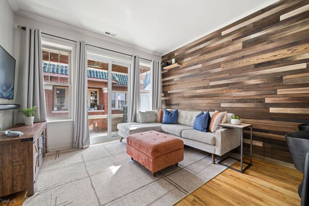 964 W Cuyler Avenue 3S, Chicago, IL 60613 — photo 3