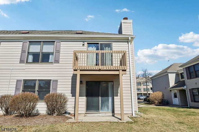 45 Sunrise Dr, Long Hill Twp., NJ 07933