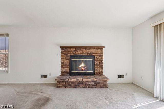 45 Sunrise Dr, Long Hill Twp., NJ 07933