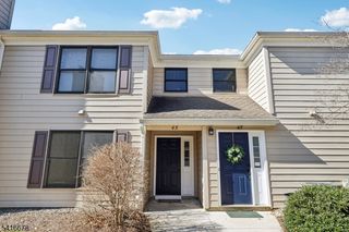 45 Sunrise Dr, Long Hill Twp., NJ 07933