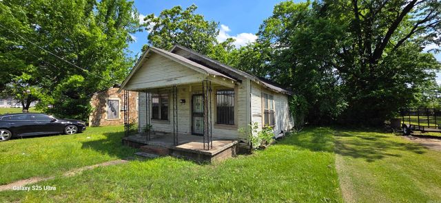 907 Mill Street, Conway, AR 72032