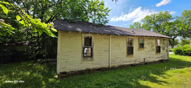 907 Mill Street, Conway, AR 72032