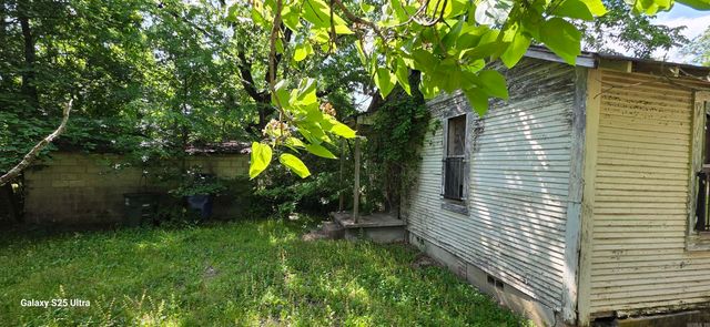 907 Mill Street, Conway, AR 72032