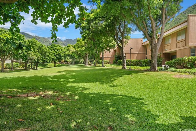 390F Haleloa Place A306, Honolulu, HI 96821