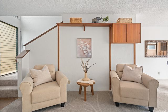 390F Haleloa Place A306, Honolulu, HI 96821